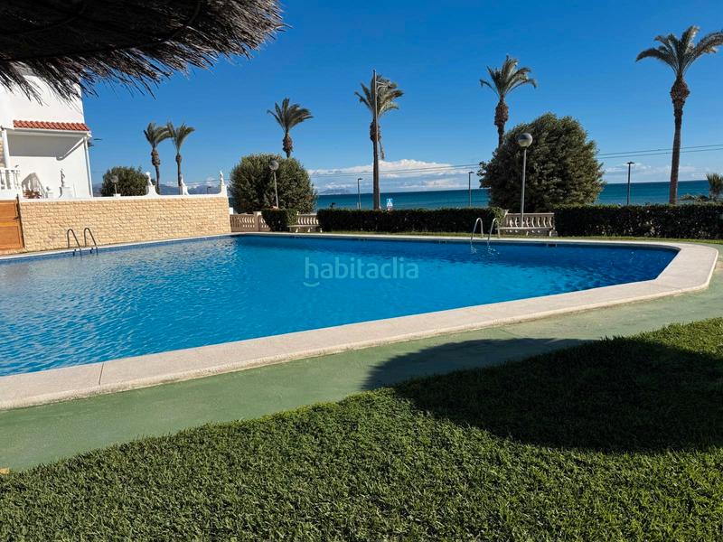 Foto f52e2ac1-9adf-4f65-86e1-83e5105a80bc. Casa a schiera con parcheggio piscina in Playa Muchavista Campello (el)