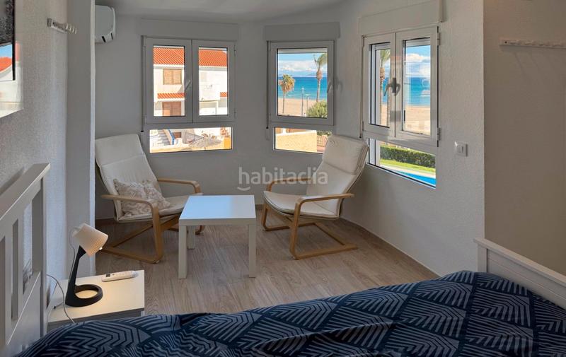 Foto f5708fc9-cb6c-4b61-a146-8aa4d24d0126. Casa a schiera con parcheggio piscina in Playa Muchavista Campello (el)