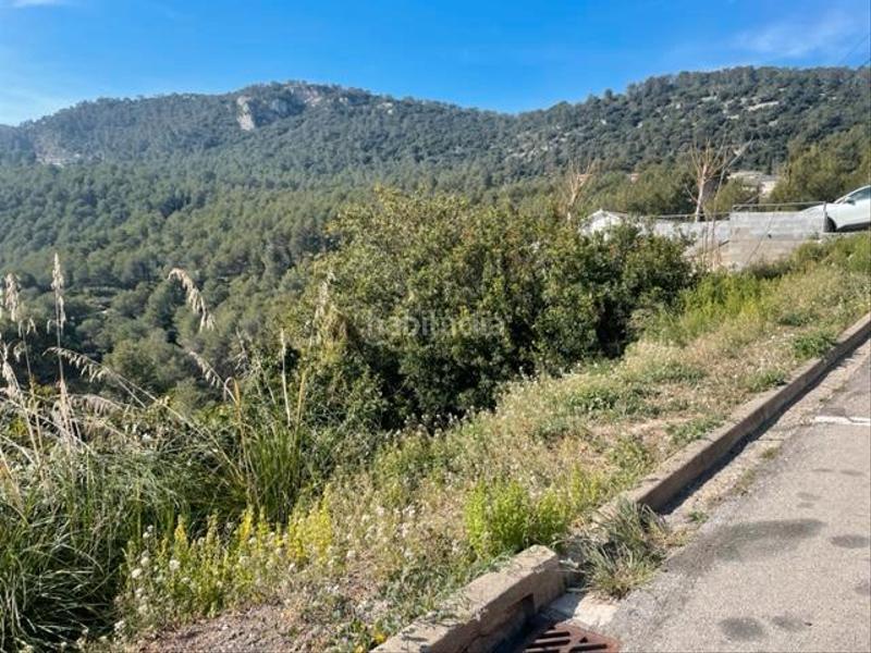 Foto 6eb7c234-0ce0-4895-88e8-32a8d19ee048. Terreny residencial a carretera can cases 63 a Vallirana