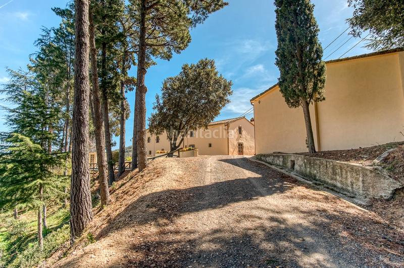 Foto c160ba8a-4804-4bb2-bdbd-3abdef74df75. Bauernhof in carrer hortsavinya 16 in Tordera Tordera