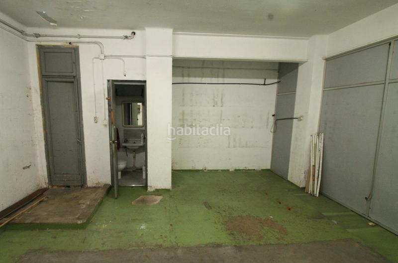 Foto e2949ce3-4f9a-46d0-9c51-0b878d52b0c6. Business premise in carrer de trinxant 77 in El Camp de l´Arpa del Clot Barcelona
