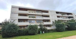 Attique  Avinguda santa elena 36. Ático en complejo residencial cabrils ii, en pleno centro de cab