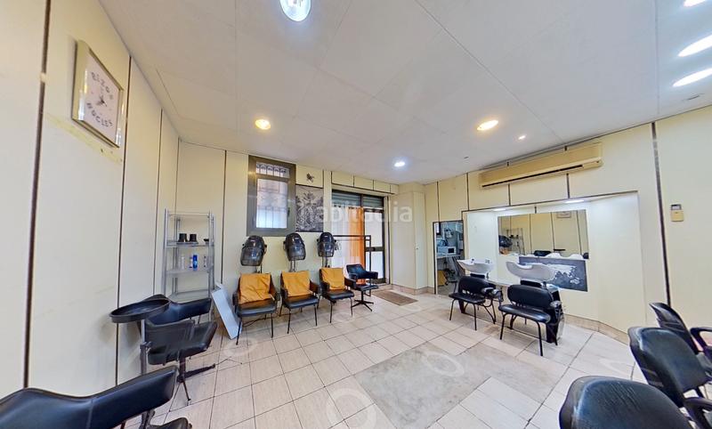 Foto 3b49a204-ad4f-4e2e-a447-b3c5b23ba8b5. Geschäftsraum in carrer de guifré 1 in Raval Barcelona