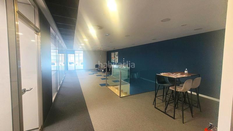 Foto 45726a10-8b26-400d-a5ed-31e30800d807. Bâtiment à usage industriel dans carrer de suïssa 9 dans Badalona