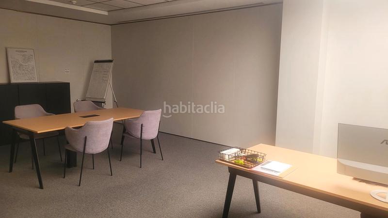 Foto 550b9981-75f6-4035-83eb-9ccf51b949b7. Bâtiment à usage industriel dans carrer de suïssa 9 dans Badalona