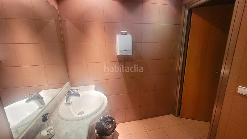 Foto 5dd7e800-3624-4a8a-b44a-91c028ed34a3. Bâtiment à usage industriel dans carrer de suïssa 9 dans Badalona