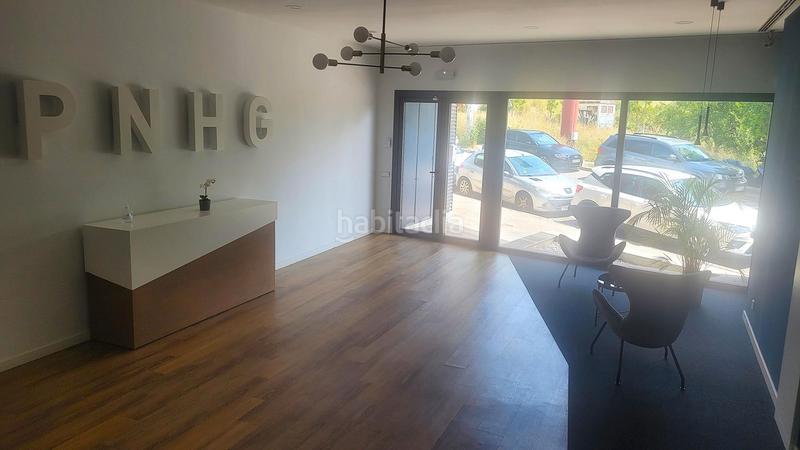 Foto f30011ac-9cc2-4a29-a635-e02972a98af0. Bâtiment à usage industriel dans carrer de suïssa 9 dans Badalona