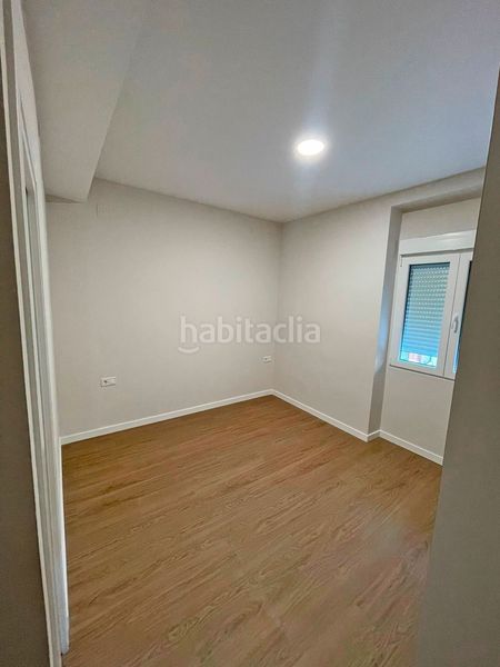 Piso precioso piso en calle peris brell en Aiora Valencia - Imagen 16