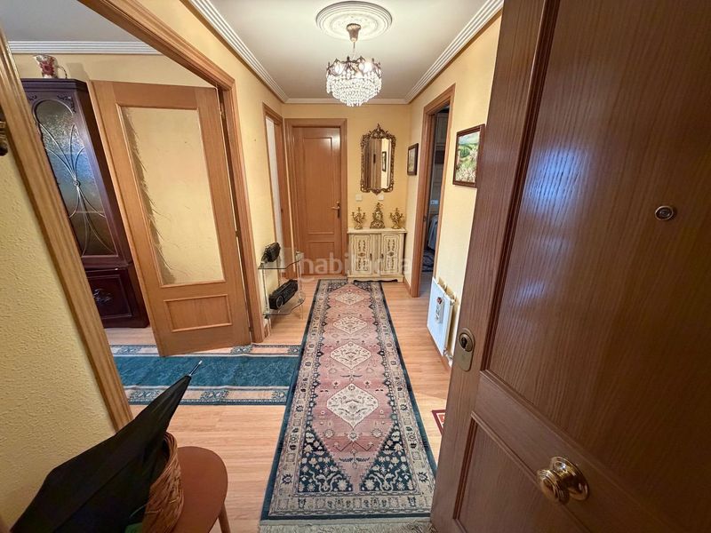 Foto 0534df0e-589e-42ed-a13b-26b3150c7b3f. Apartament amb calefacció aparcament a El Soto León