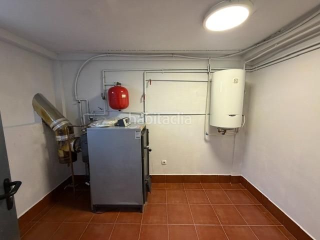 Foto 09c00221-5204-41b6-95a6-6111fadb3487. Casa adossada amb aparcament a Sariegos