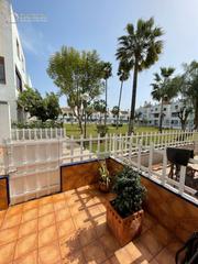 Maison jumelée  Calle mayas. Magnifica casa adosada de 4 habitaciones en santa clara