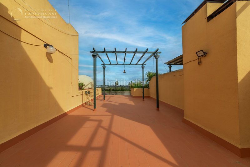 Foto 113cdb19-8680-46ac-bd72-cd8a25d08f4c. Dúplex amb calefacció aparcament piscina a Barrio Bajo San Juan de Aznalfarache