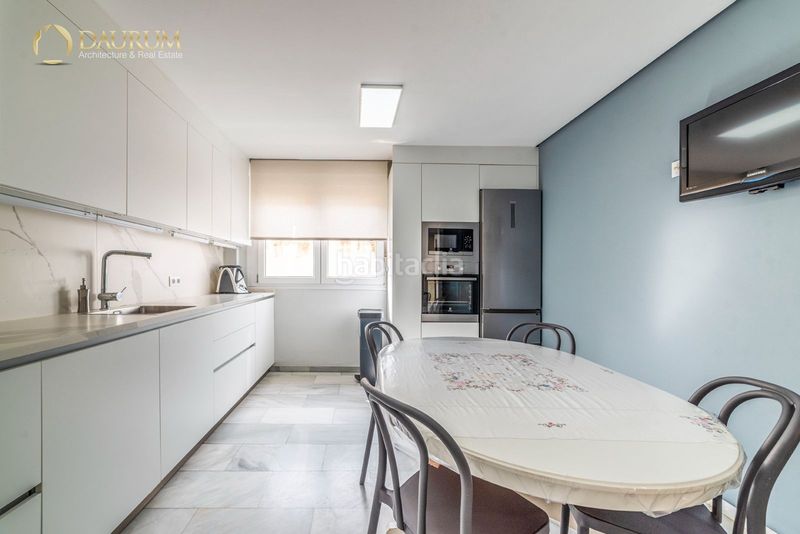 Foto 1e4db11b-331b-470e-a3c4-e99128cc9461. Dúplex amb calefacció aparcament piscina a Barrio Bajo San Juan de Aznalfarache