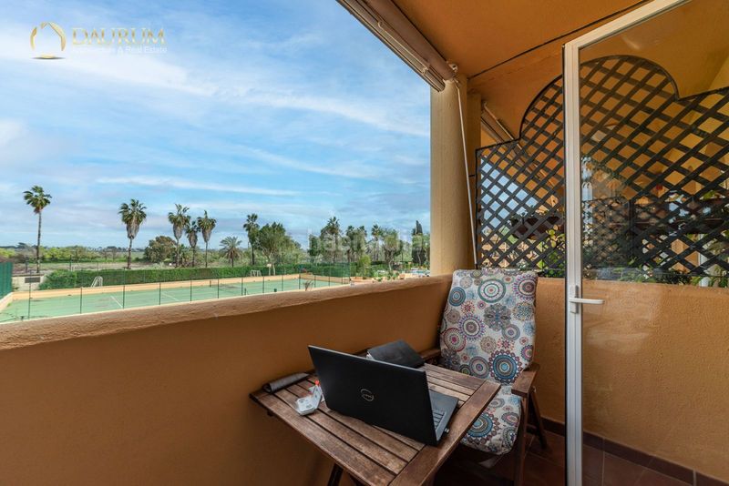 Foto d30e65a9-844b-4b70-9ede-e685044b7aae. Dúplex amb calefacció aparcament piscina a Barrio Bajo San Juan de Aznalfarache