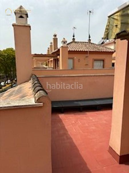 Foto 3e66d184-34cd-48ce-8b54-454c587d4791. Casa aparellada amb calefacció aparcament a Aljamar Tomares