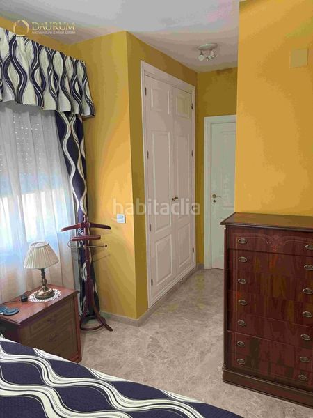Foto 7126d0dc-ae6b-4409-b464-c8c008bd810a. Casa aparellada amb calefacció aparcament a Aljamar Tomares
