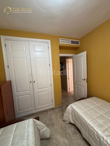 Foto 65f95520-0b39-42d2-84c9-288a7464755c. Casa aparellada amb calefacció aparcament a Aljamar Tomares