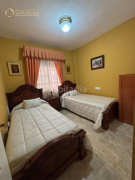 Foto a65d4242-d7cf-4c09-adfb-3653a7513796. Casa aparellada amb calefacció aparcament a Aljamar Tomares