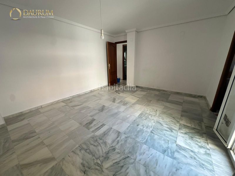 Foto e6bd6cf4-d206-4723-835f-ca45c10d0786. Casa adossada amb calefacció aparcament piscina a Sevilla