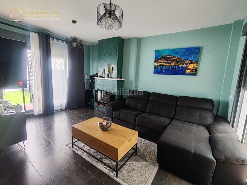 Foto 65ba0255-7a72-4880-859e-5a064ffe4e6d. Xalet amb calefacció aparcament piscina a Las Pajanosas Guillena