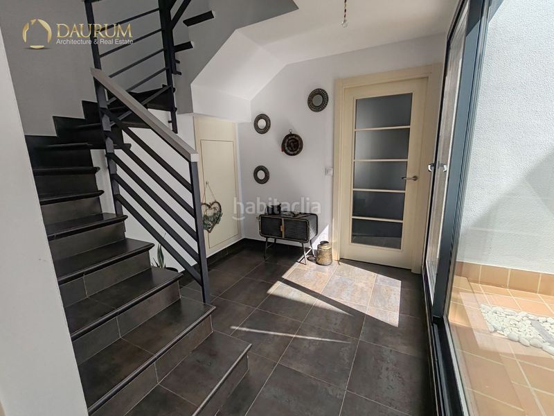 Foto be3e22b3-8ccf-4b3f-a3d5-3a0eb3195c9b. Xalet amb calefacció aparcament piscina a Las Pajanosas Guillena