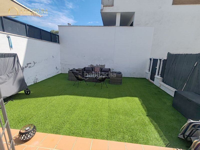 Foto c0daa59b-fbbd-4c38-b33d-e42a0f2f0c2e. Xalet amb calefacció aparcament piscina a Las Pajanosas Guillena