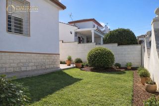 Chalet  Joaquín rodrigo. Exclusivo chalet indepediente en palomares del rio