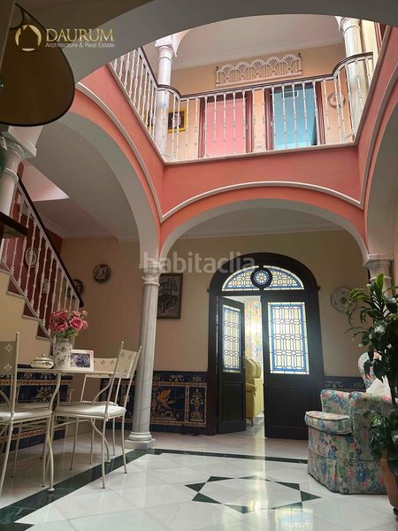 Foto 37a16c4d-03f1-4864-8a2d-058b3f98151c. Casa amb calefacció aparcament a La Buhaira Sevilla