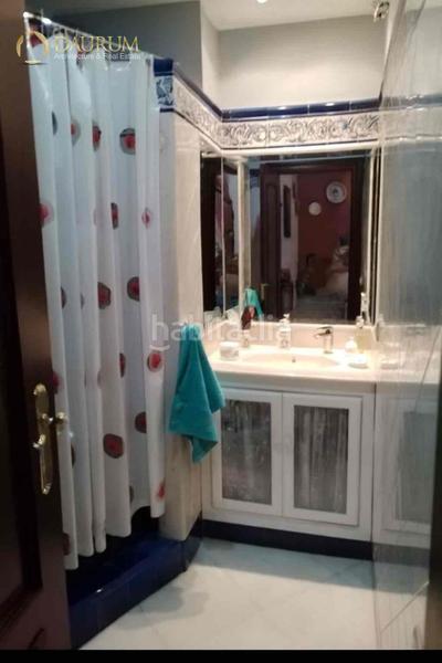 Foto 2b3bcc4c-8152-402d-959b-bfb23d983b2c. Casa con parcheggio in La Buhaira Sevilla