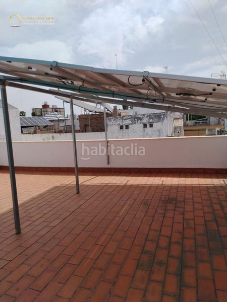 Foto 6400c3de-45fc-47e8-a9ea-08a00d9efc10. Casa con parcheggio in La Buhaira Sevilla