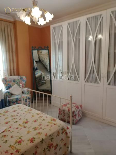 Foto cf988a8e-5b77-49e4-8259-e898dcdb0cdb. Casa con parcheggio in La Buhaira Sevilla