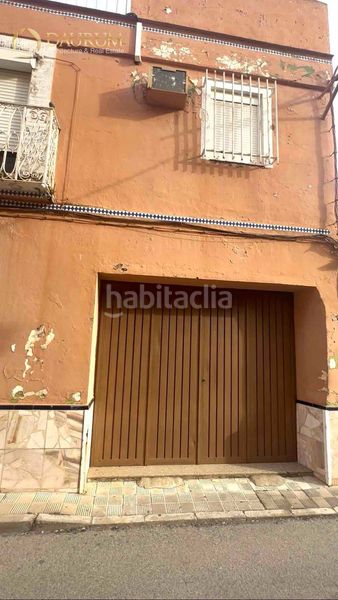 Foto 7197b883-6afc-407f-ba5b-c3be4f06afce. Casa amb aparcament a Valdezorras - El Gordillo Sevilla