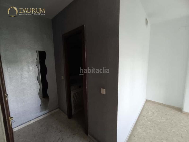 Foto 452f43d7-0c9c-4b27-9fdd-235766c79ba4. Pis amb aparcament piscina a Urbadiez - Entrepuentes Sevilla