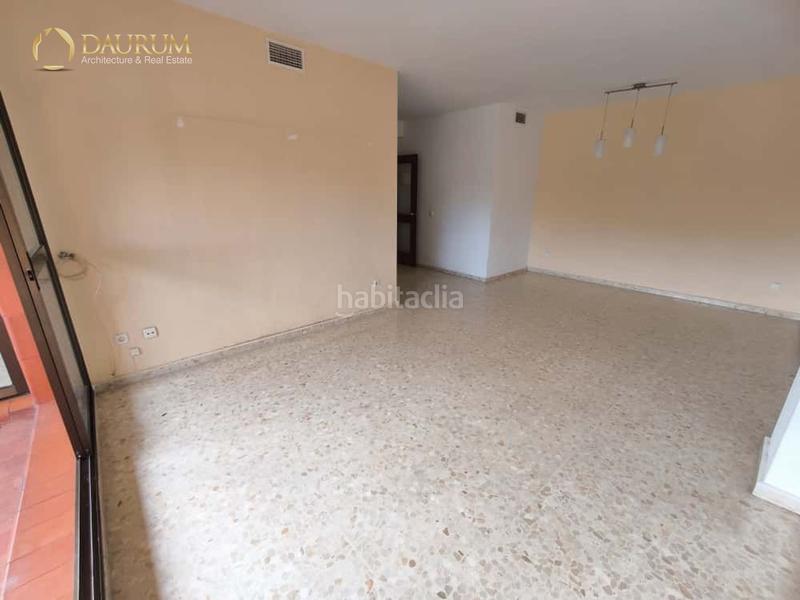 Foto e361514c-4495-42fc-abec-9464e0938da9. Pis amb aparcament piscina a Urbadiez - Entrepuentes Sevilla