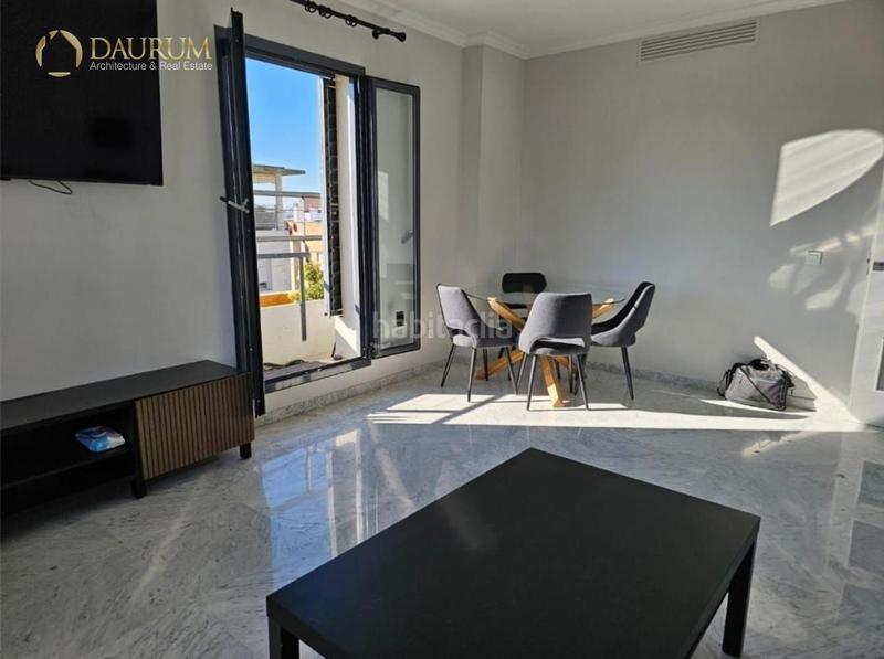 Foto 17440fbb-a215-43a6-84c2-37db933d5c35. Flat with parking in La Calzada - La Florida Sevilla