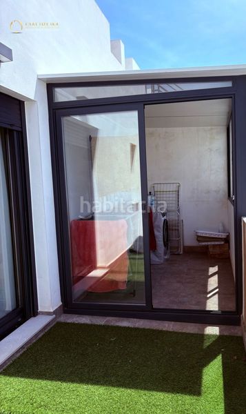 Foto a26455c7-2744-487b-bf61-5680e9c581b6. Casa adossada amb calefacció aparcament piscina a San Jose de la Rinconada