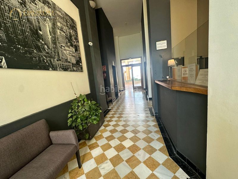 Foto 2765961e-7220-4ba0-b574-9458a7d5aa74. Apartament amb calefacció aparcament piscina a Parque Alcosa Sevilla