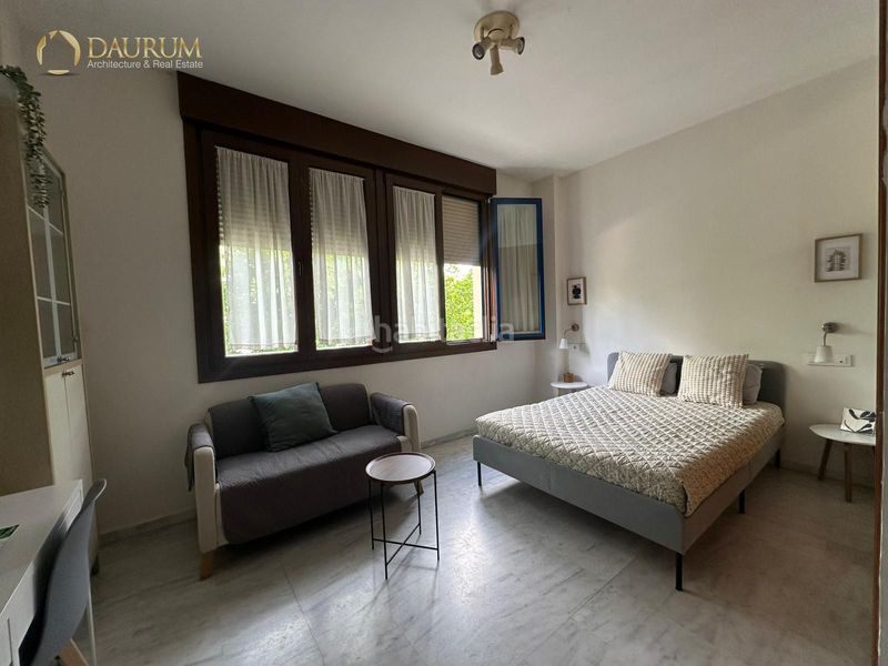 Foto 6f94e4d1-f054-44a2-b083-00b5784ead75. Apartament amb calefacció aparcament piscina a Parque Alcosa Sevilla