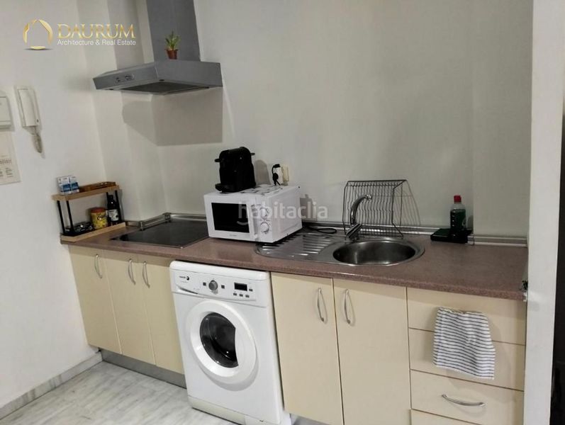 Foto 77a6d008-af16-4d9b-88fc-40158682674f. Apartament amb calefacció aparcament piscina a Parque Alcosa Sevilla