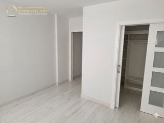 Pis a Los Remedios. Listo para entrar a vivir, piso muy luminoso y reformado