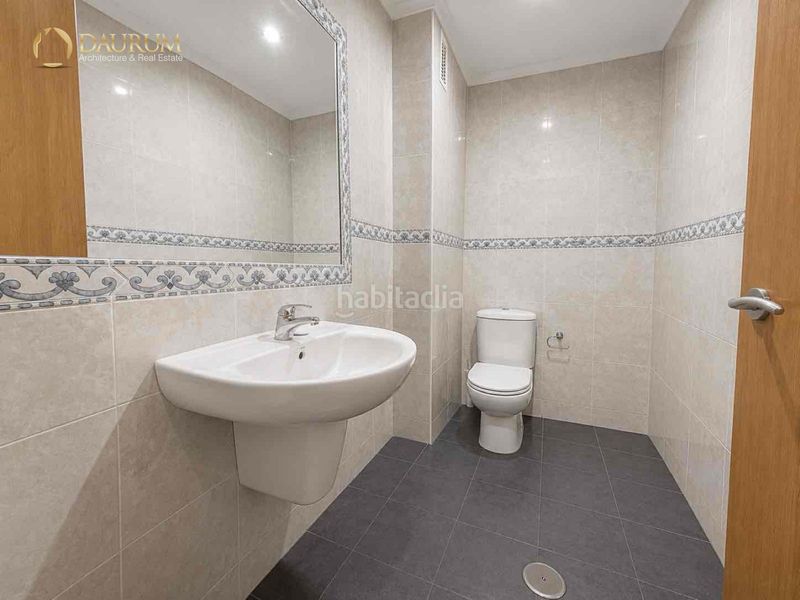 Foto 5a94b693-c2ed-470f-a441-1b5c10005a68. Pis amb calefacció aparcament piscina a Sta. Aurelia - Cantábrico - Atlàntico - La Romería Sevilla