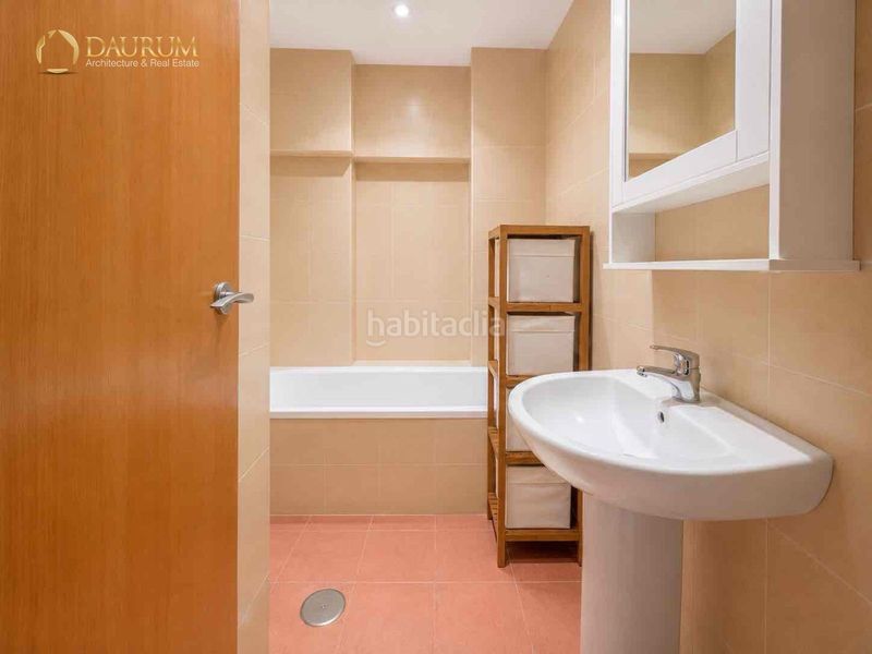 Foto ec257489-ca9e-4ccc-804a-71ec04a468b0. Pis amb calefacció aparcament piscina a Sta. Aurelia - Cantábrico - Atlàntico - La Romería Sevilla