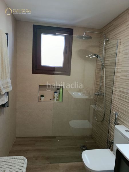 Foto 623148f2-694c-4709-bd5e-4d3c27b4a549. Casa adossada amb calefacció aparcament a colores - entreparques Sevilla