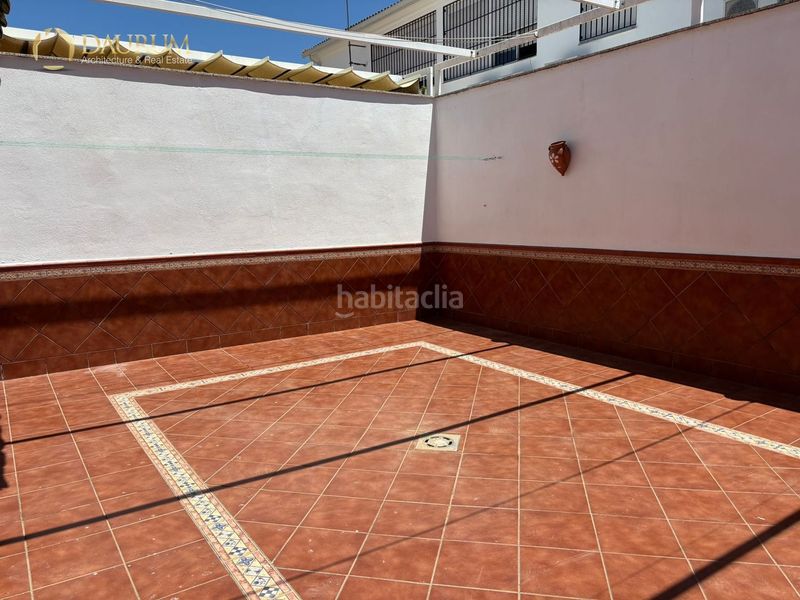 Foto 6157658e-42a2-4aeb-ab6f-e9731d608029. Casa adossada amb aparcament a Rinconada (La)