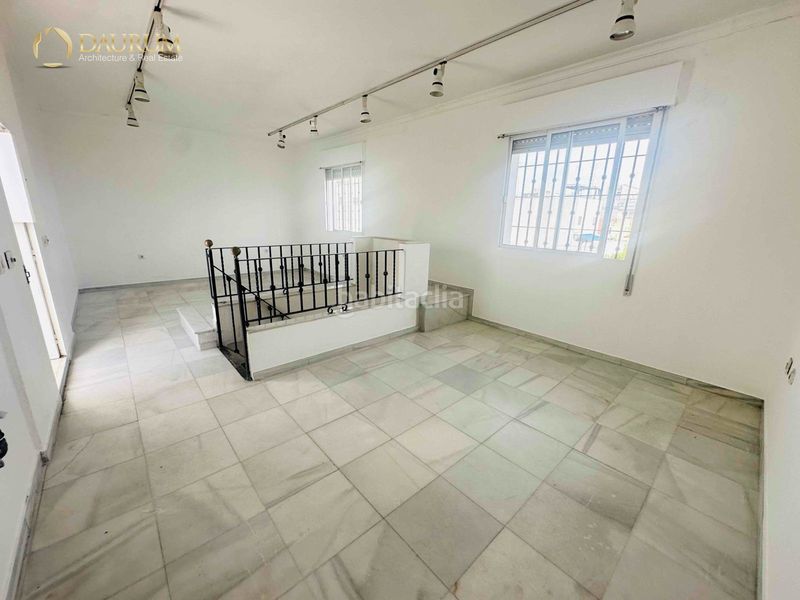 Foto a37e1f18-9c06-4b94-b357-995b7874ec91. Casa a La Buhaira Sevilla