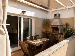 Penthouse in Santa Eufemia. Ático en distrito santa eufemia