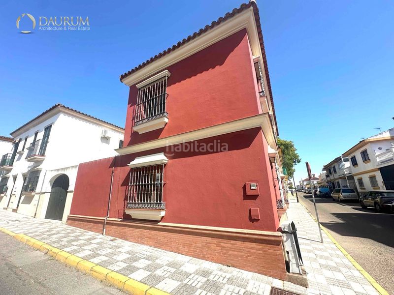 Foto 31663859-98ea-424d-91c7-5c1748dd08af. Casa amb calefacció aparcament a Avenida Juan Diego Bormujos