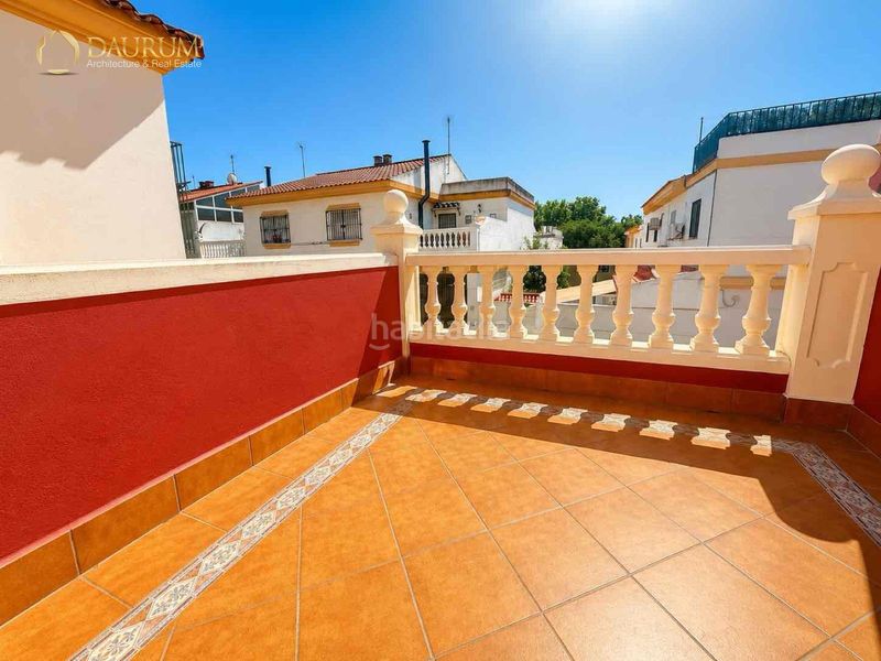 Foto 46f756de-0b11-45aa-b0be-045a705c1094. Casa amb calefacció aparcament a Avenida Juan Diego Bormujos