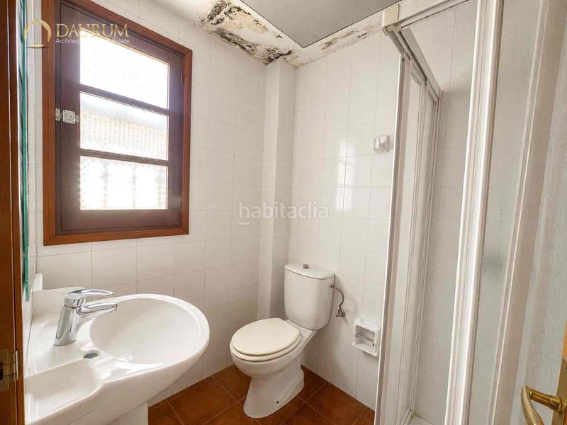 Foto f2864bc2-a6bf-48d8-80a5-4c864716c51e. Casa amb calefacció aparcament a Avenida Juan Diego Bormujos