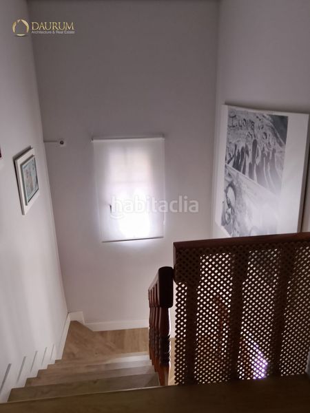Foto c9f2b386-a712-44f2-8e3d-7cd9a4d4c58d. Casa adossada amb calefacció aparcament piscina a Sevilla